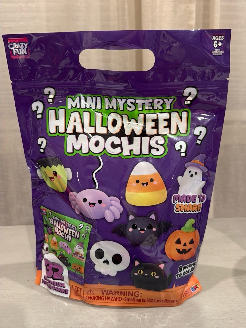 Crazy Fun Mini Mystery Halloween Mochis - Surprise Pack